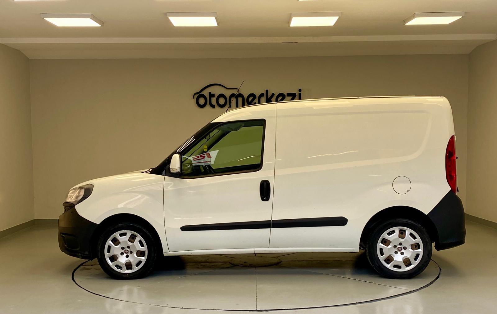 FIAT DOBLO 23